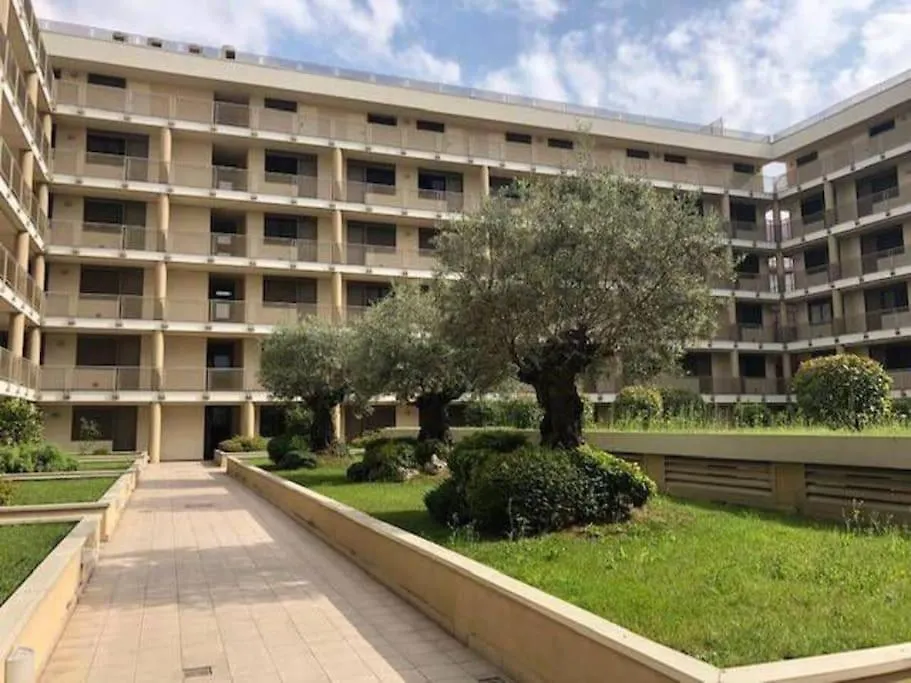 Appartamento Strategico E Comodo: Milano Bovisa