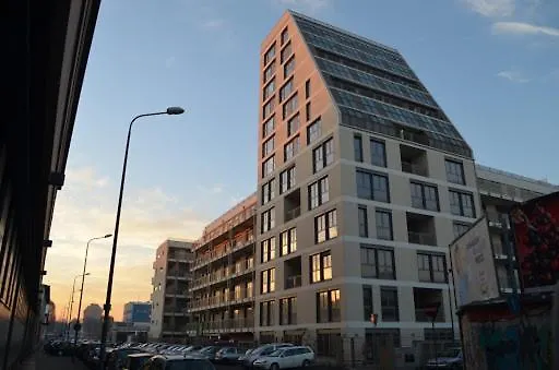 Appartamento Strategico E Comodo: Milano Bovisa